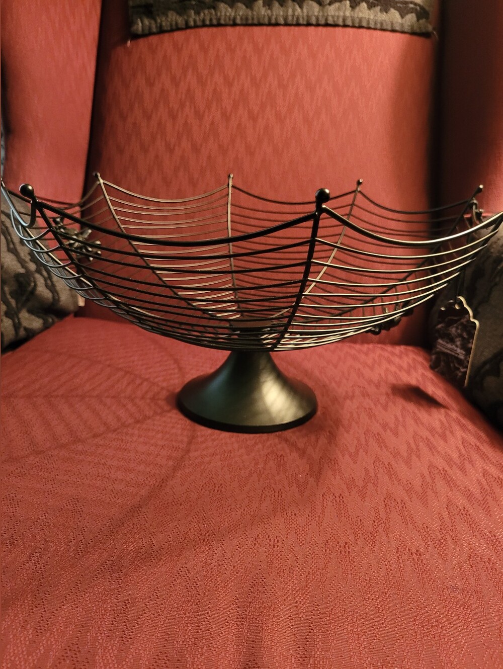LEAVING 8-24 NWT spiderweb wire basket bowl Halloween
